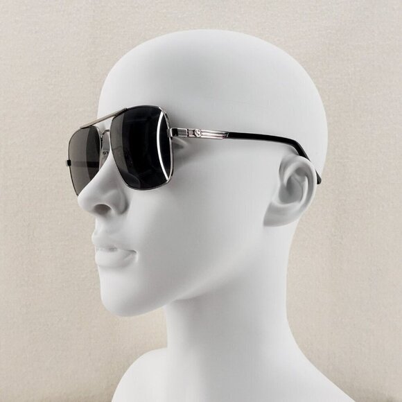 Gucci GG1289 Navigator Sunglasses Silver Gray OS - Picture 12 of 16